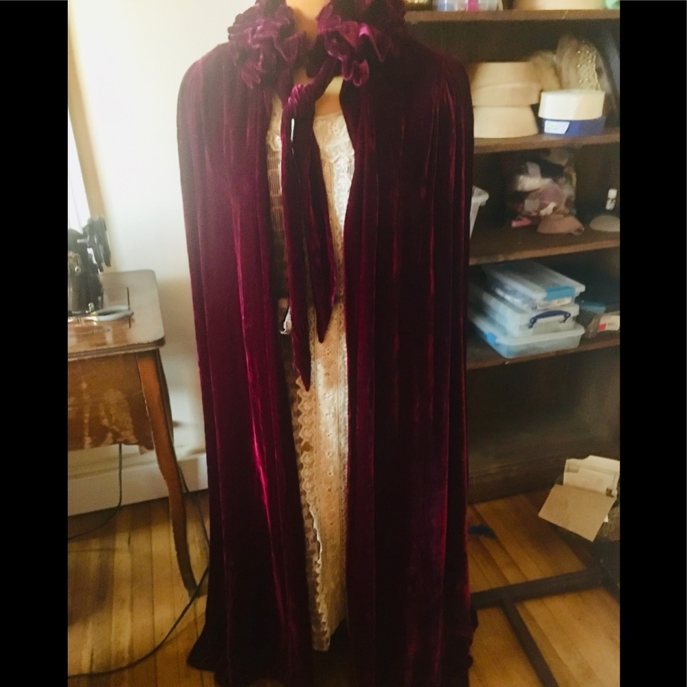 Early 1900 full length dress opera cape 100% silk